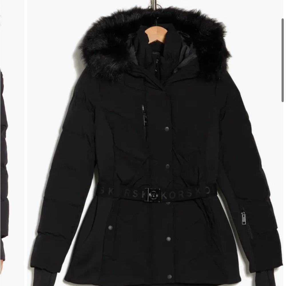 NWOT Michael kors Water Resistant Belted Short Puffer Jacket with Faux Fur Trim